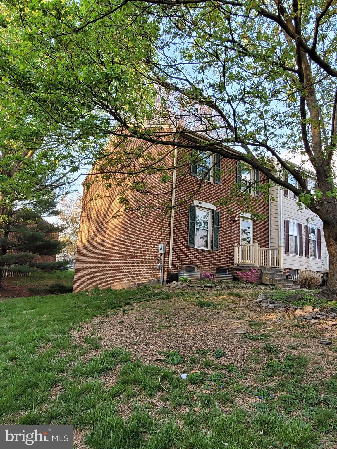 WATERSIDE - Residential