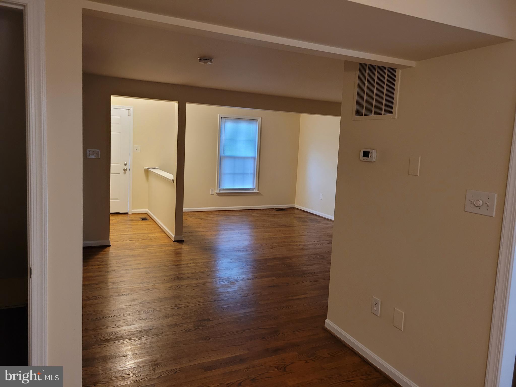 WATERSIDE - Residential