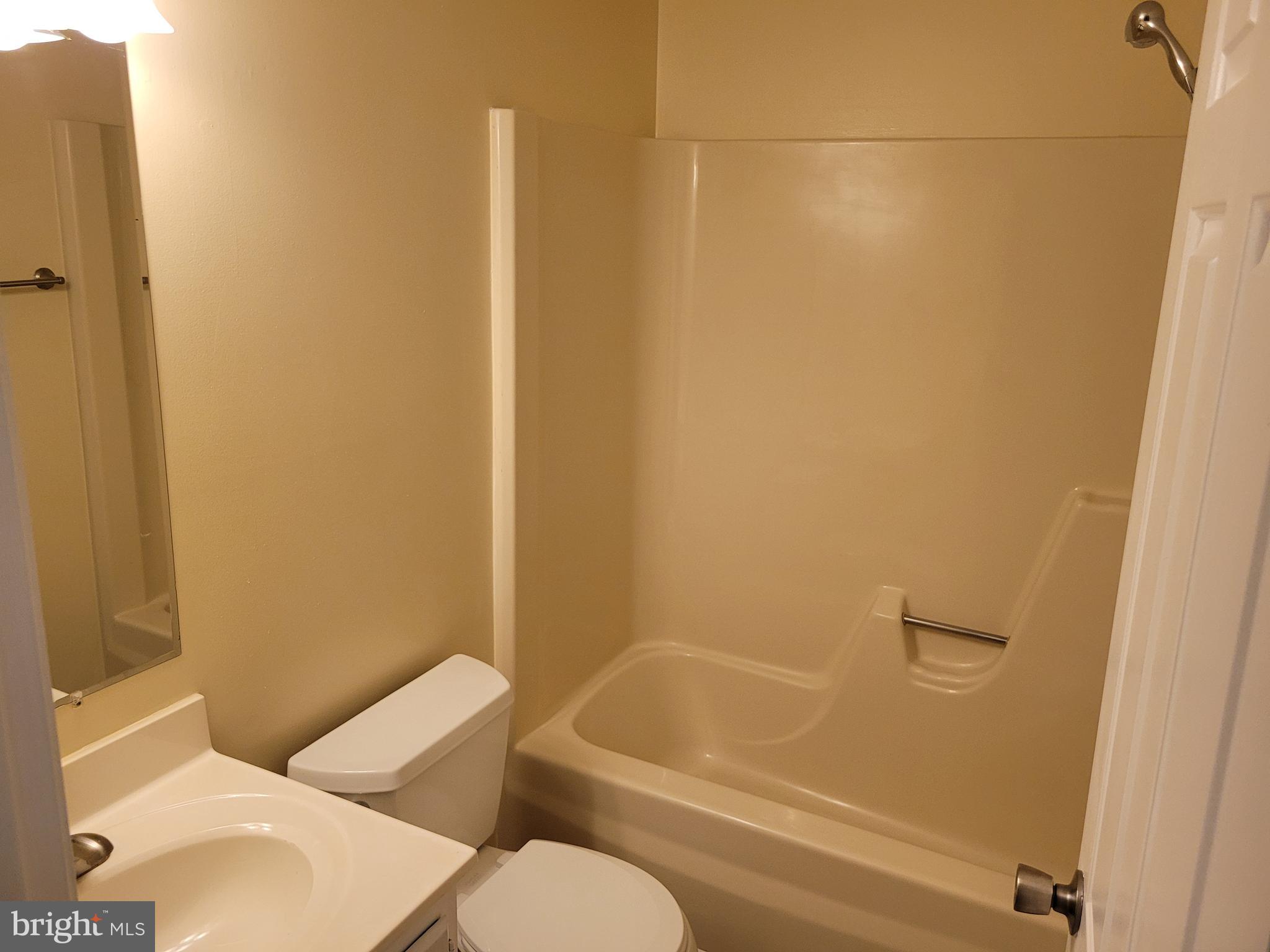 WATERSIDE - Residential