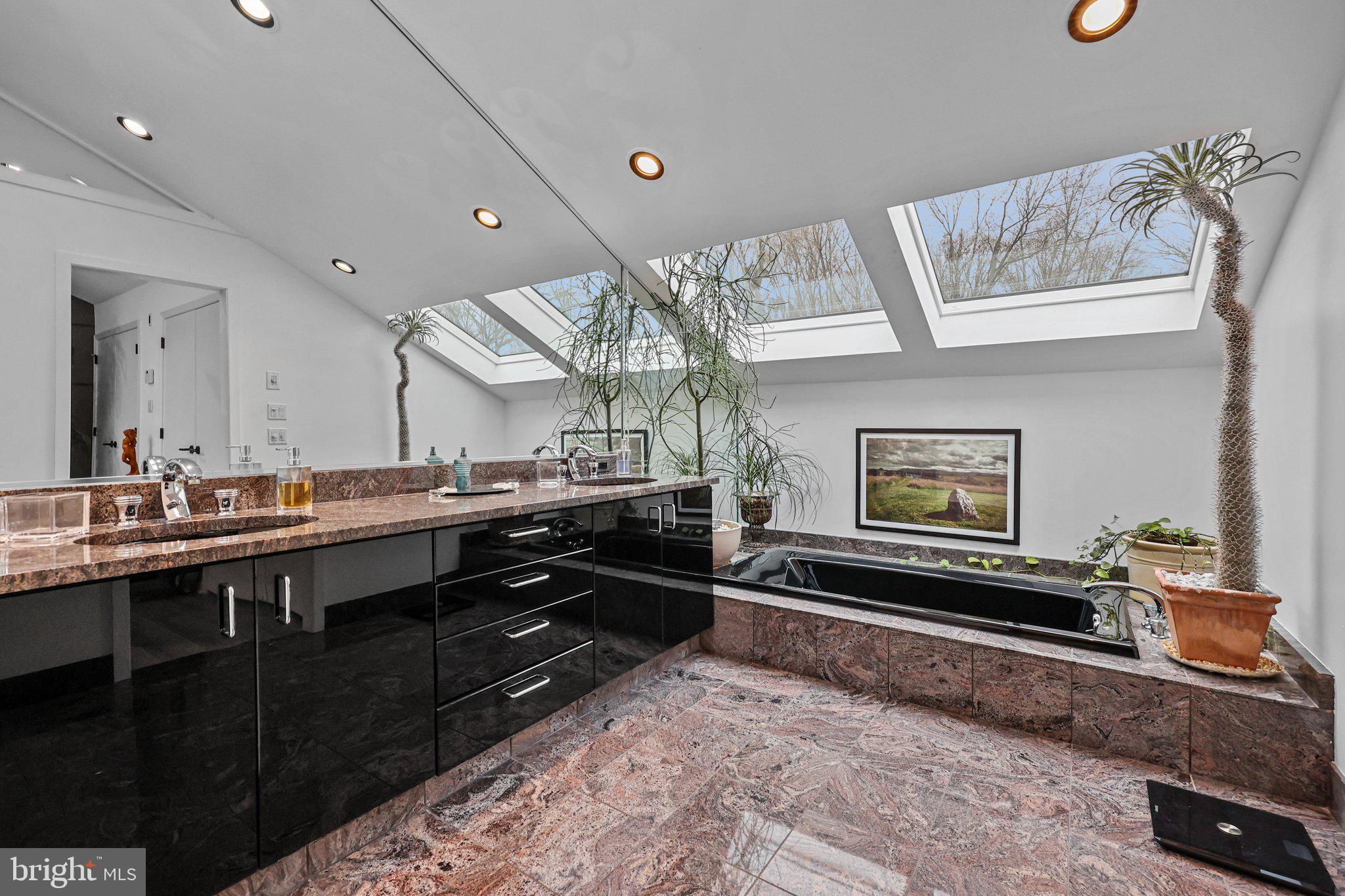 WOODLANDS - Residential