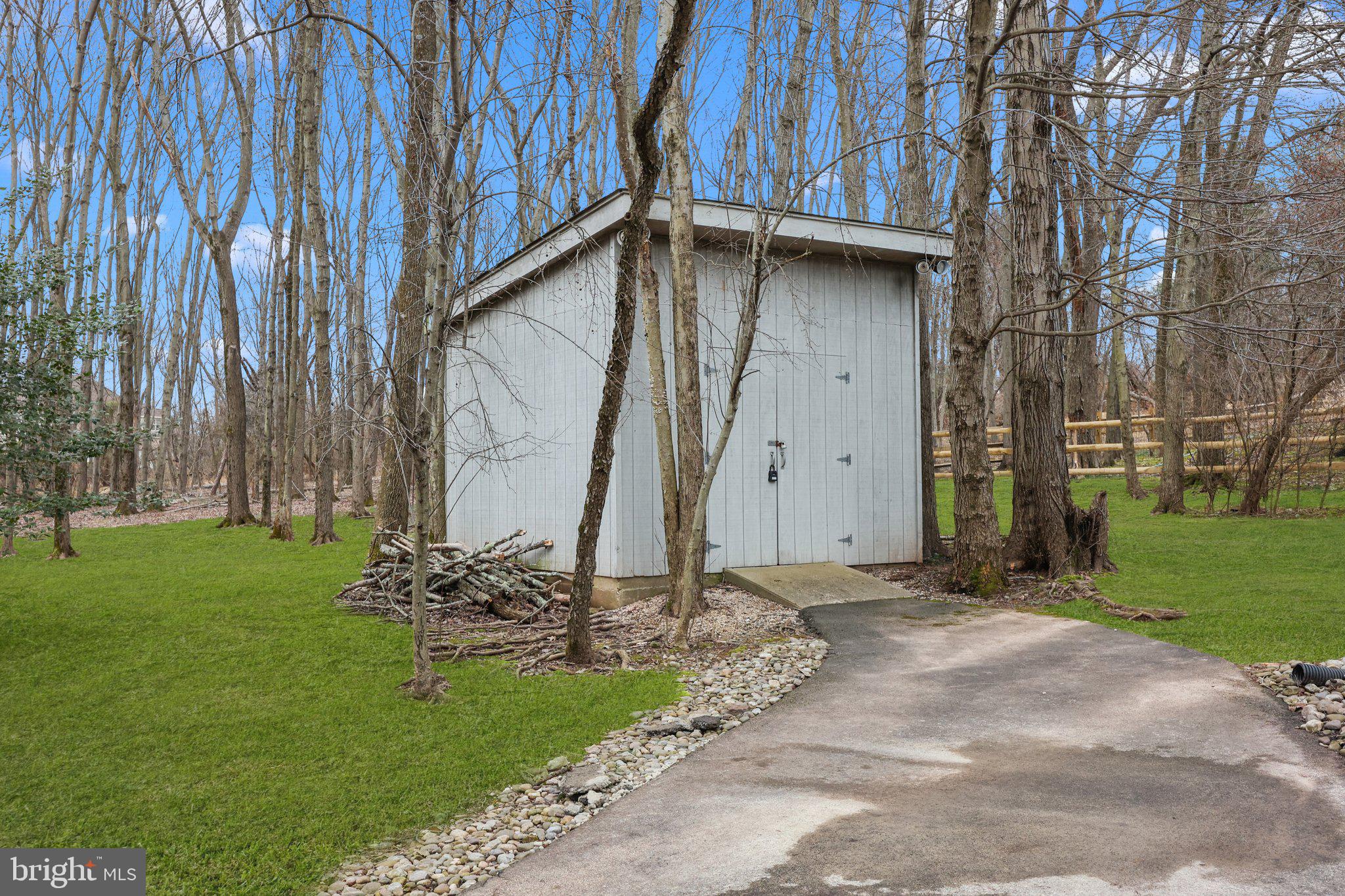 WOODLANDS - Residential