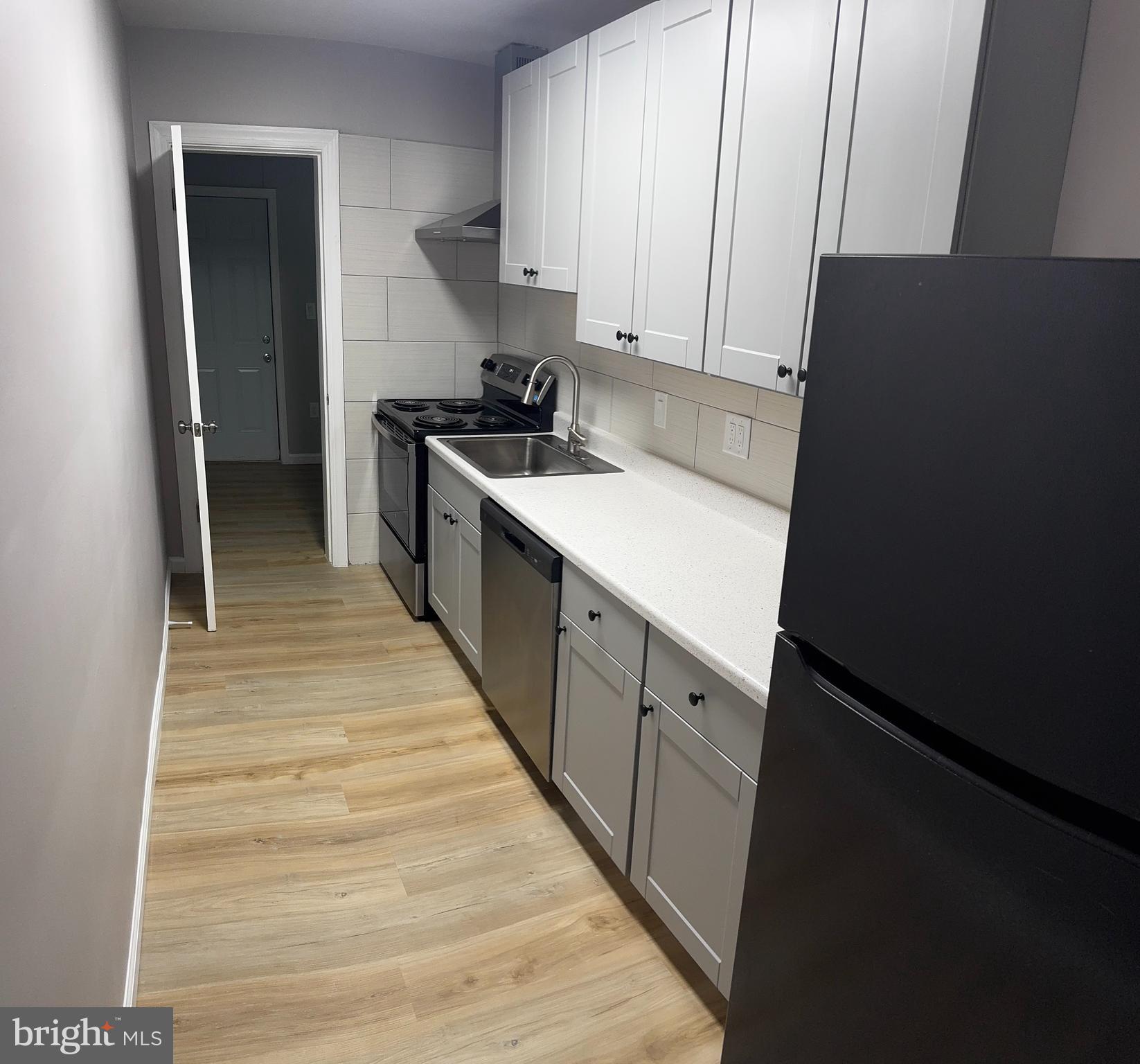 MOUNT RAINIER - Residential Lease