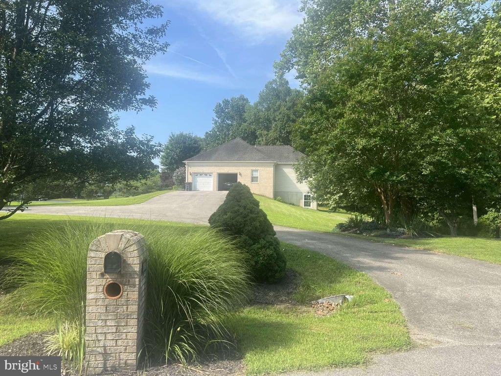 Photo of 3005 Blackberry Lane, PRINCE FREDERICK, MD 20678 (MLS # MDCA2026970)
