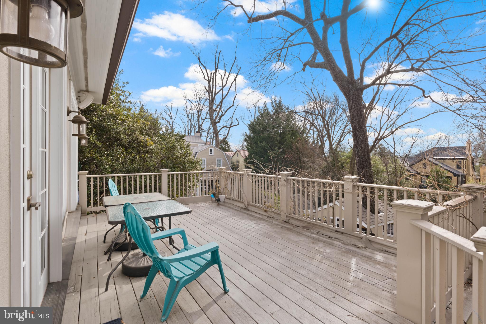 WESLEY HEIGHTS - Residential