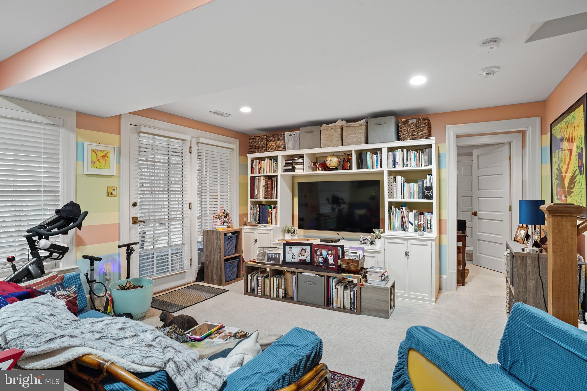 WESLEY HEIGHTS - Residential
