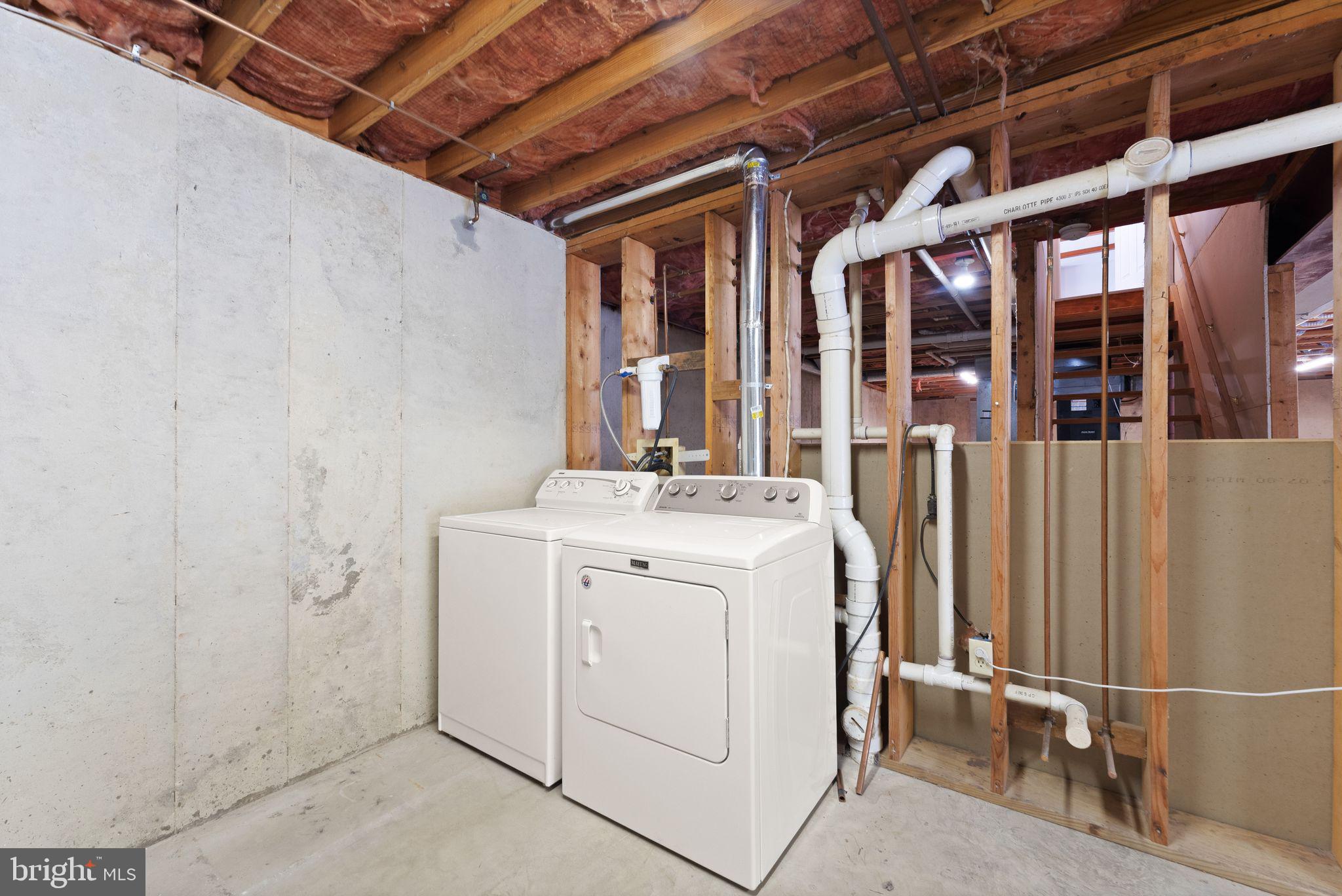 CARTER FARM ESTATES - Residential