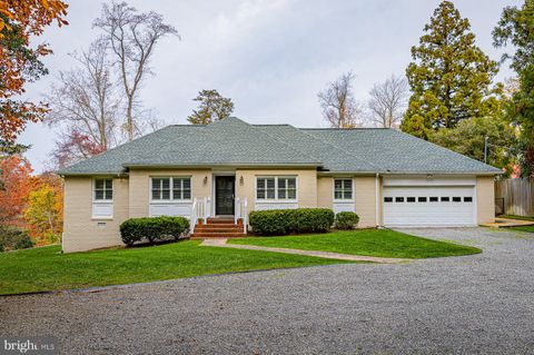 97 CURRELL COVE LANE WHITE STONE VA 22578