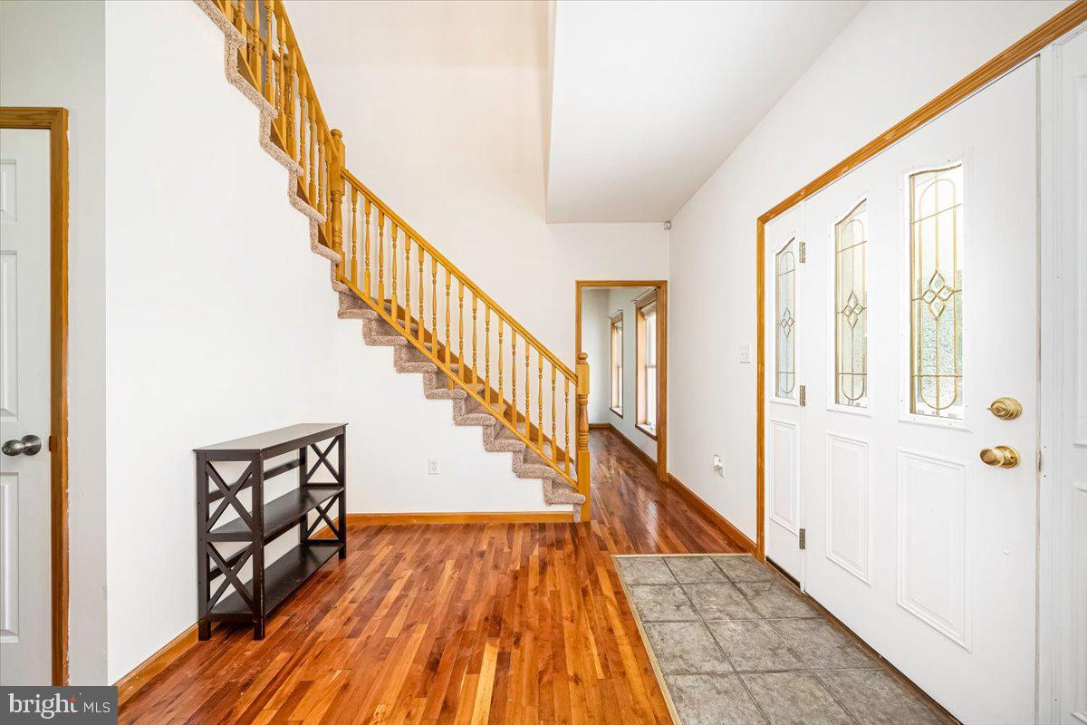 2402 WINDISCH DRIVE