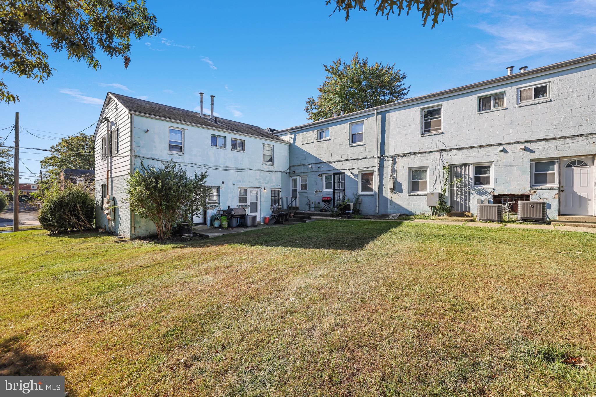 IVERSON VILLAGE CONDO - Residential