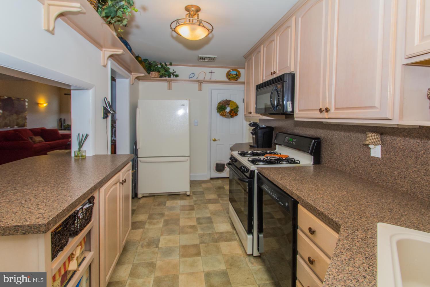 SHADY NOOK - Residential