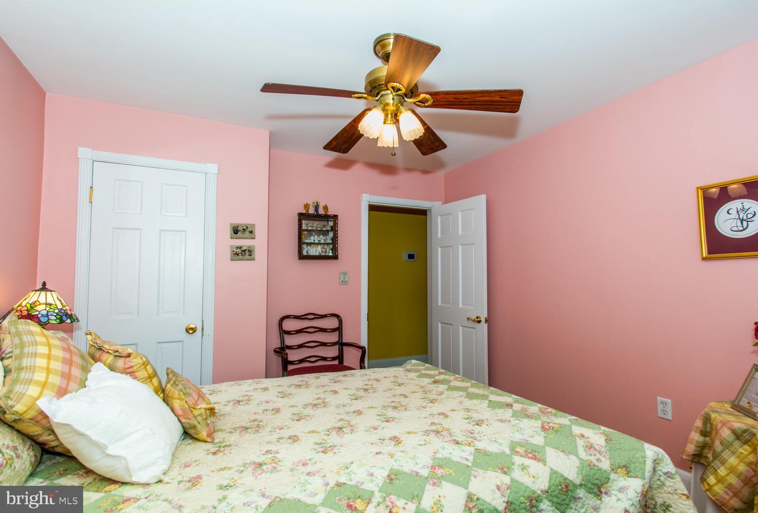 SHADY NOOK - Residential