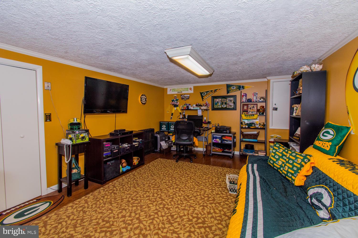 SHADY NOOK - Residential