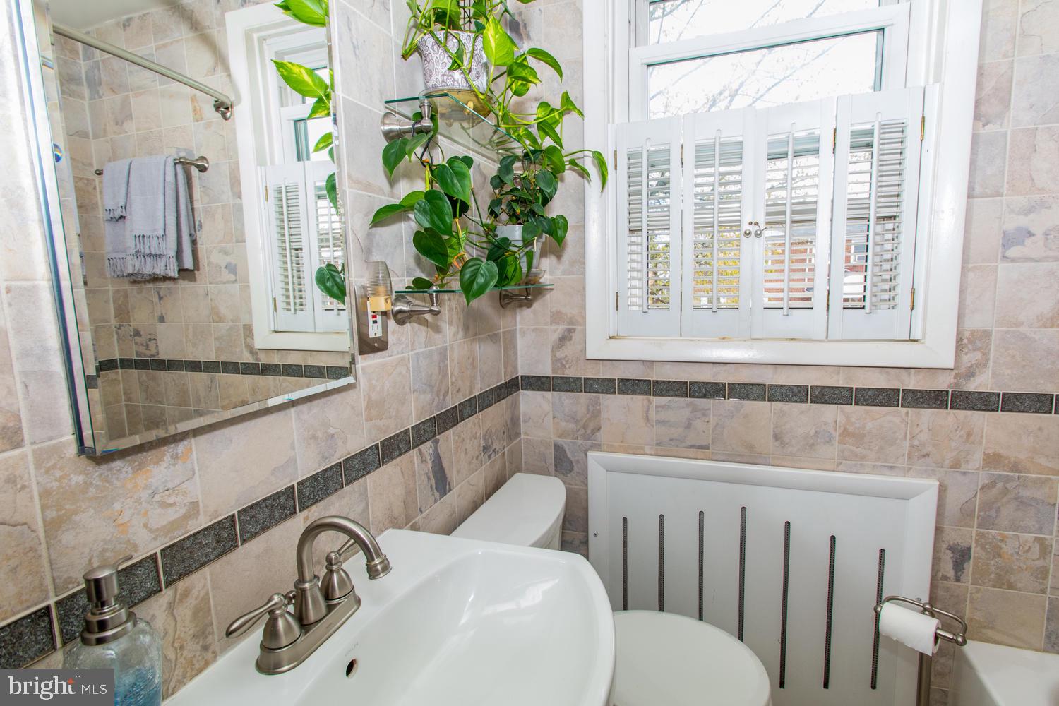 SHADY NOOK - Residential