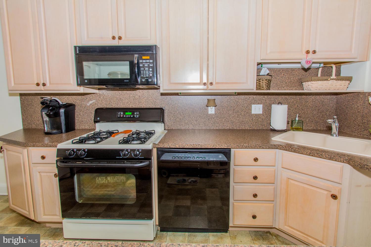 SHADY NOOK - Residential