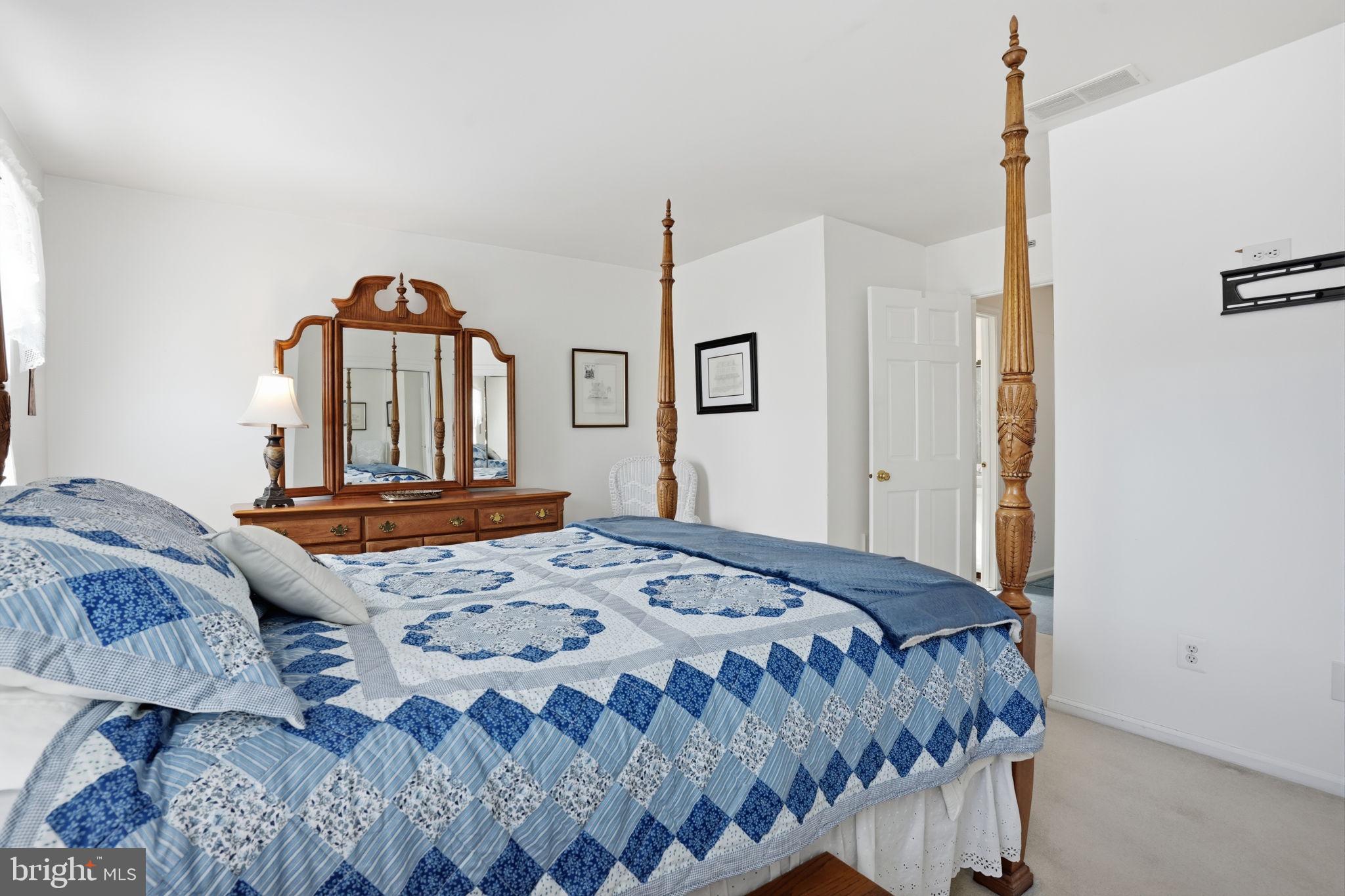 EAGLE RIDGE - Residential