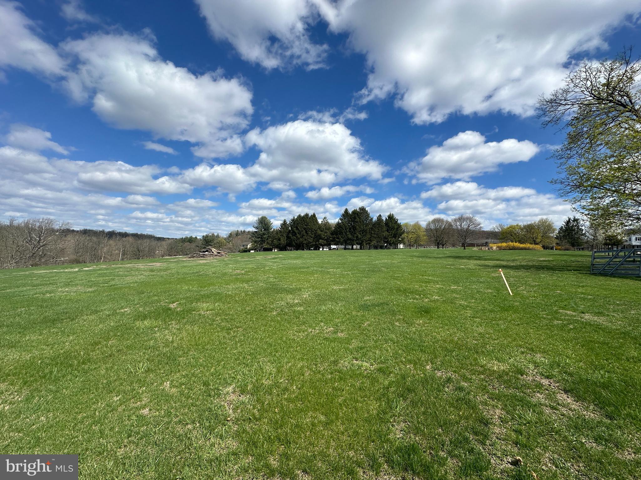 135 HOFFMANSVILLE ROAD