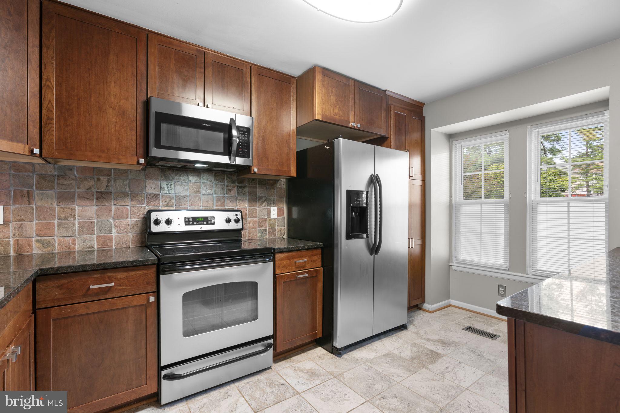 6754 DUCKETTS LANE 33-8