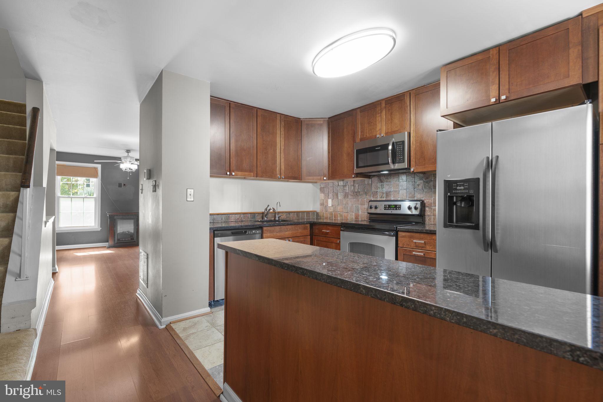 6754 DUCKETTS LANE 33-8