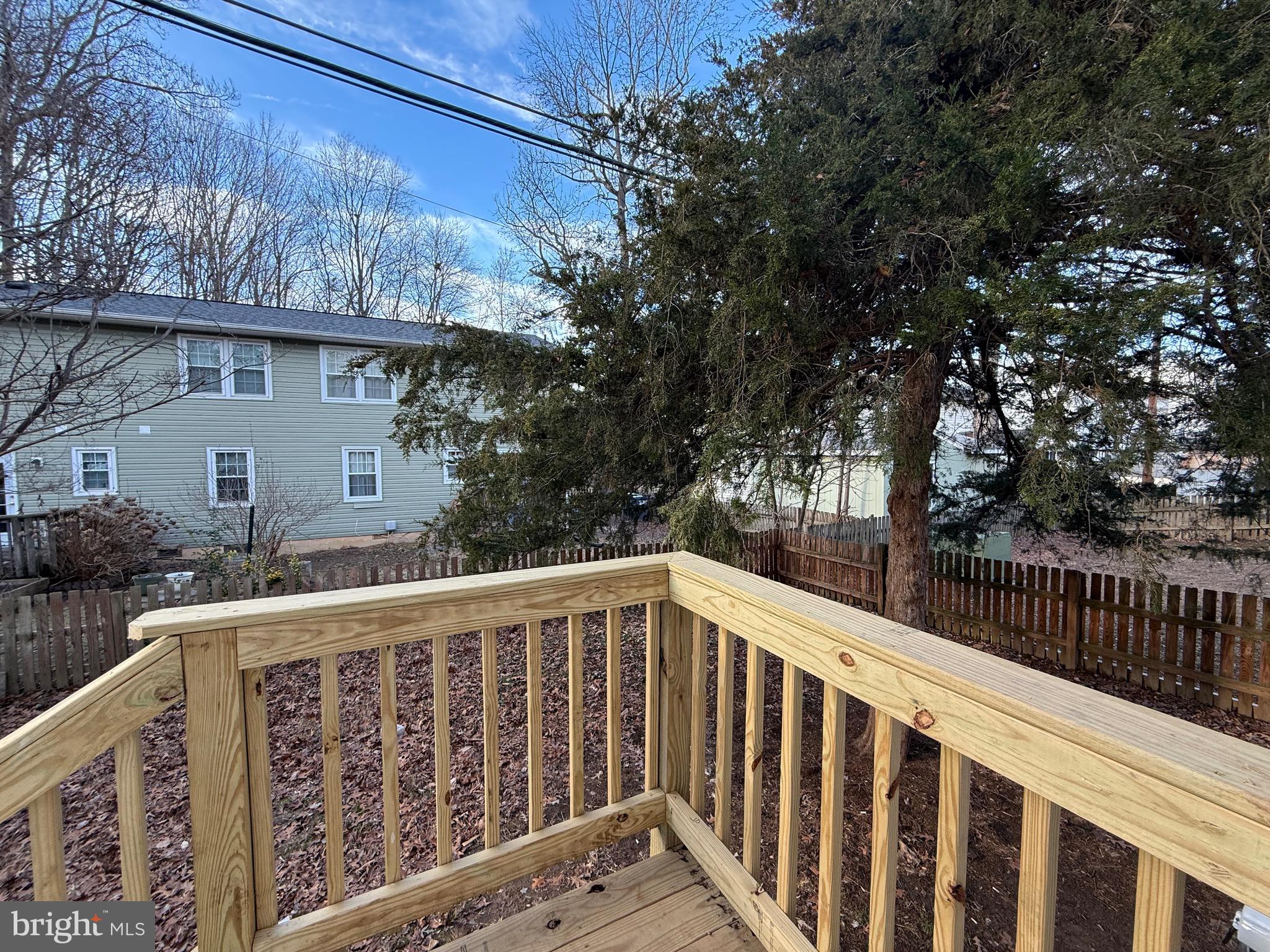 STAFFORD OAKS - Residential Lease