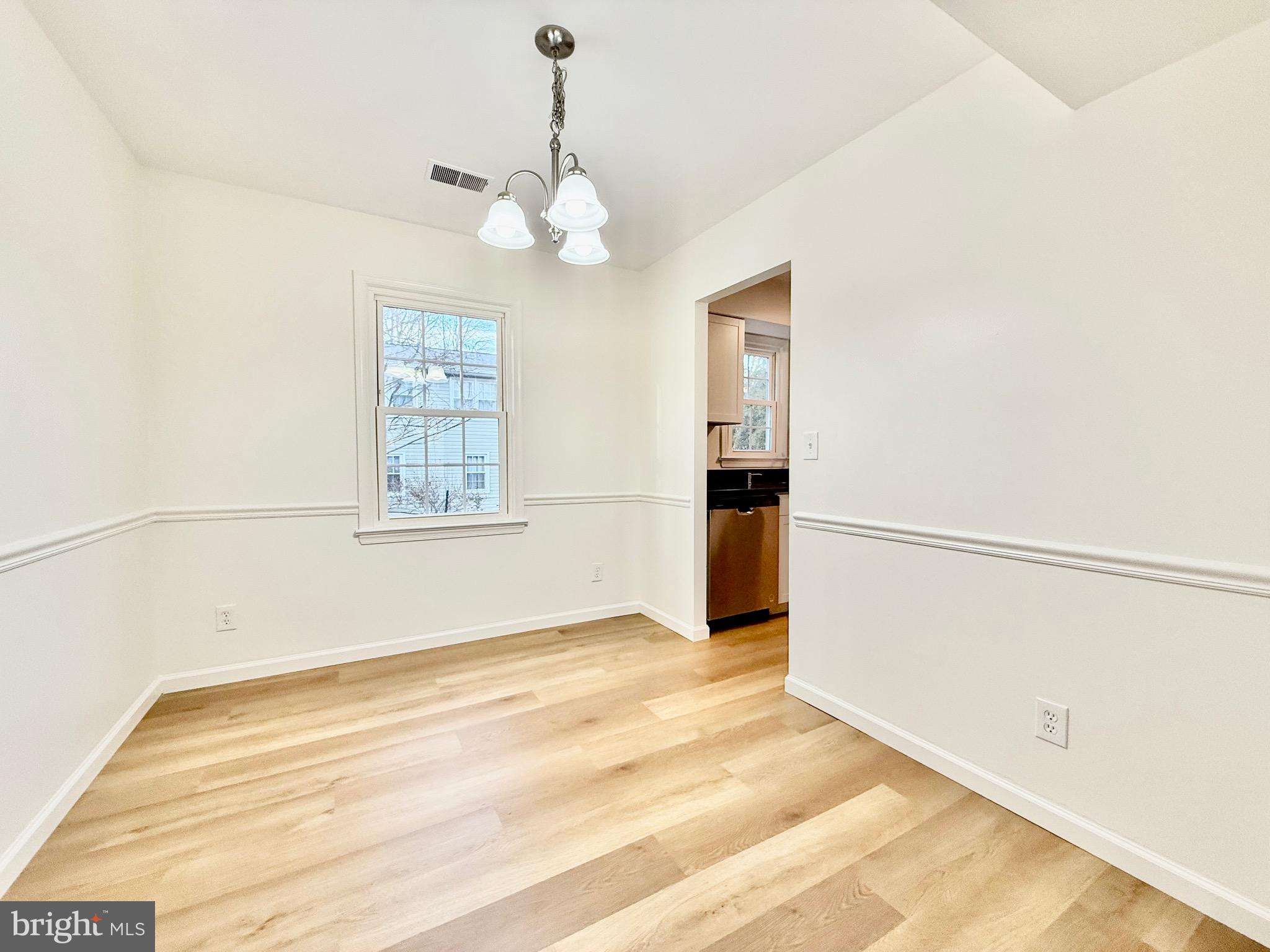 STAFFORD OAKS - Residential Lease