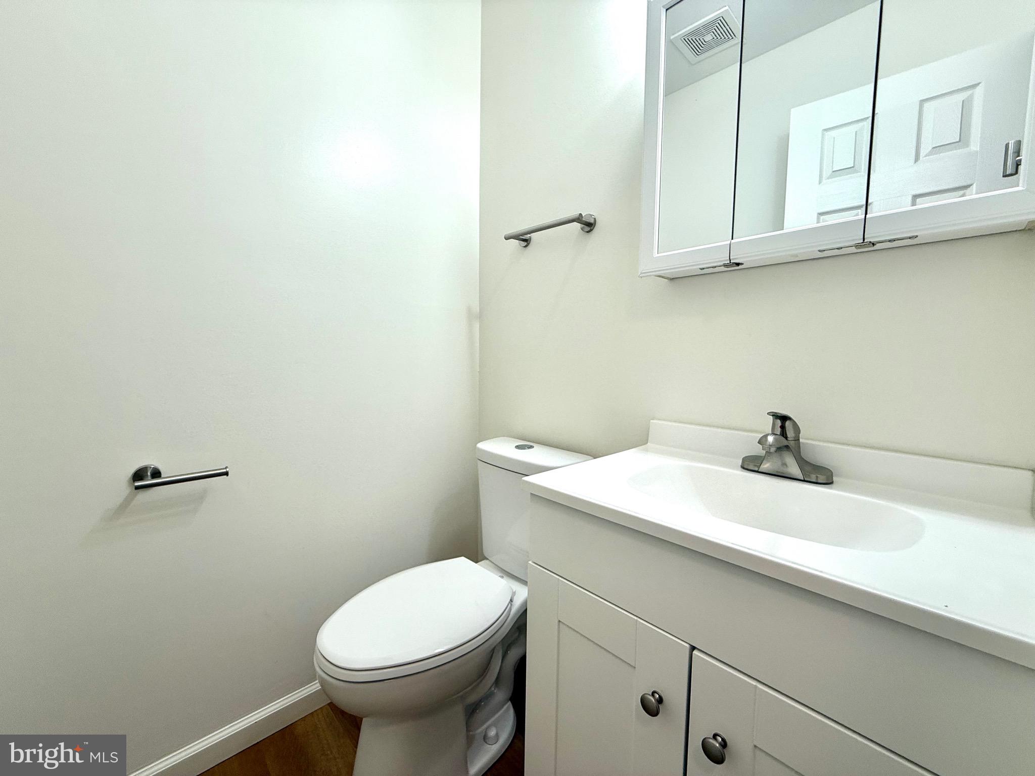 STAFFORD OAKS - Residential Lease