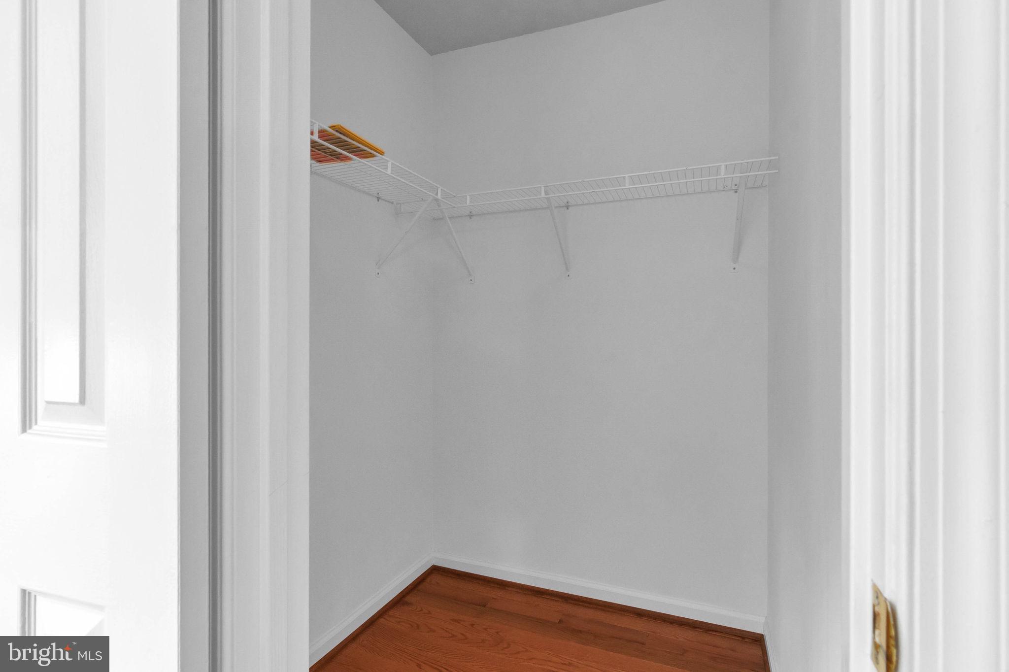 TOWNES OF BALLSTON - Residential