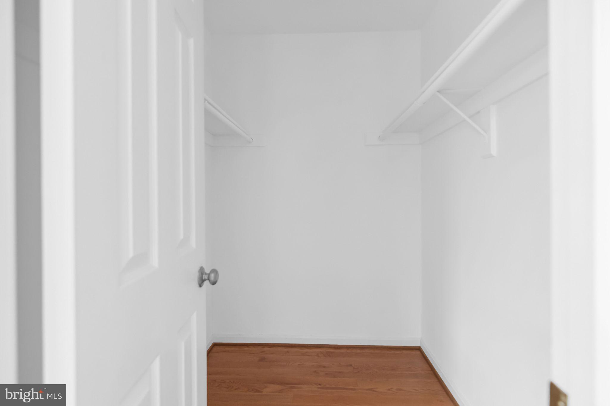 TOWNES OF BALLSTON - Residential