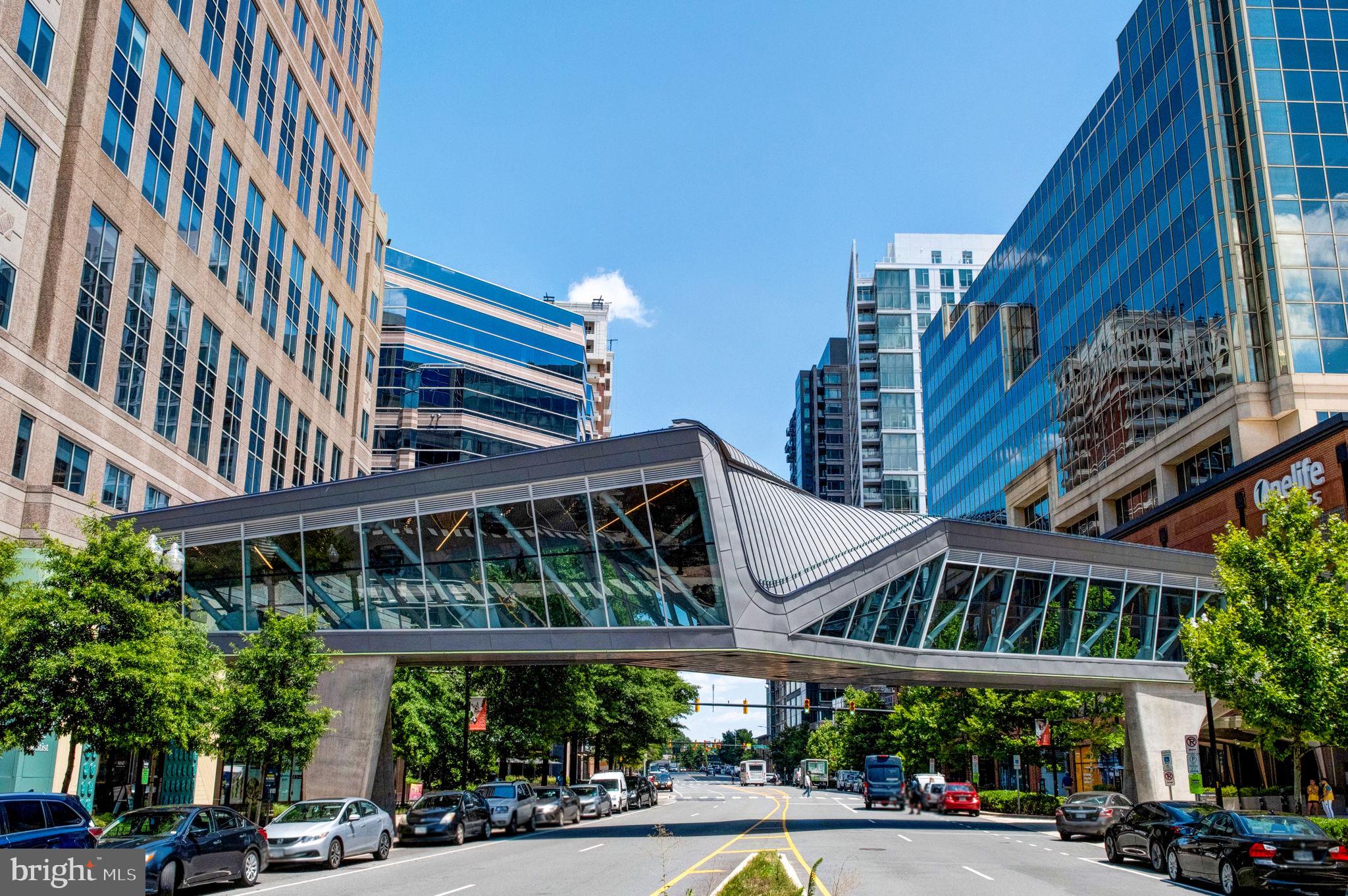 TOWNES OF BALLSTON - Residential