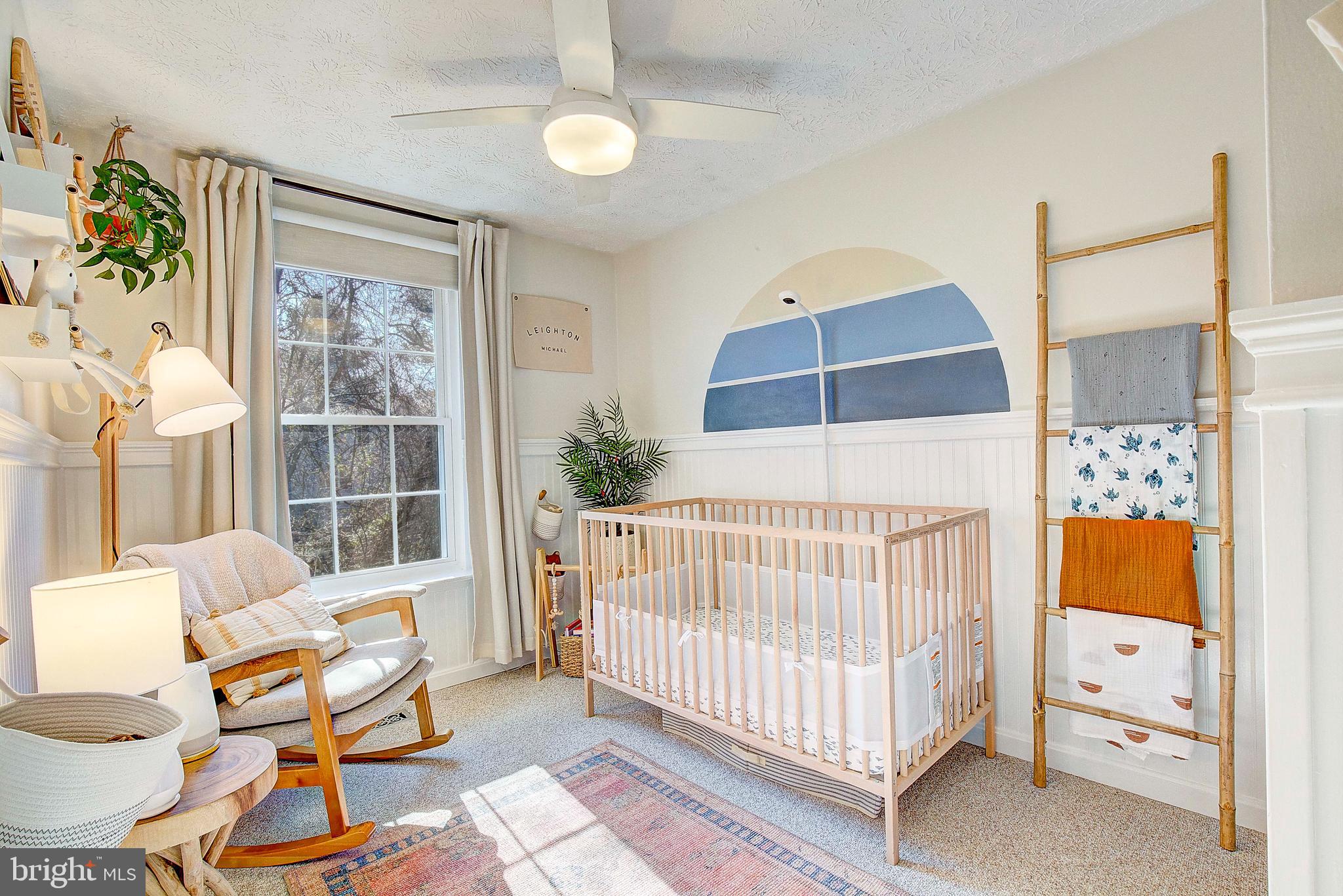 WHISPERING WOODS - Residential