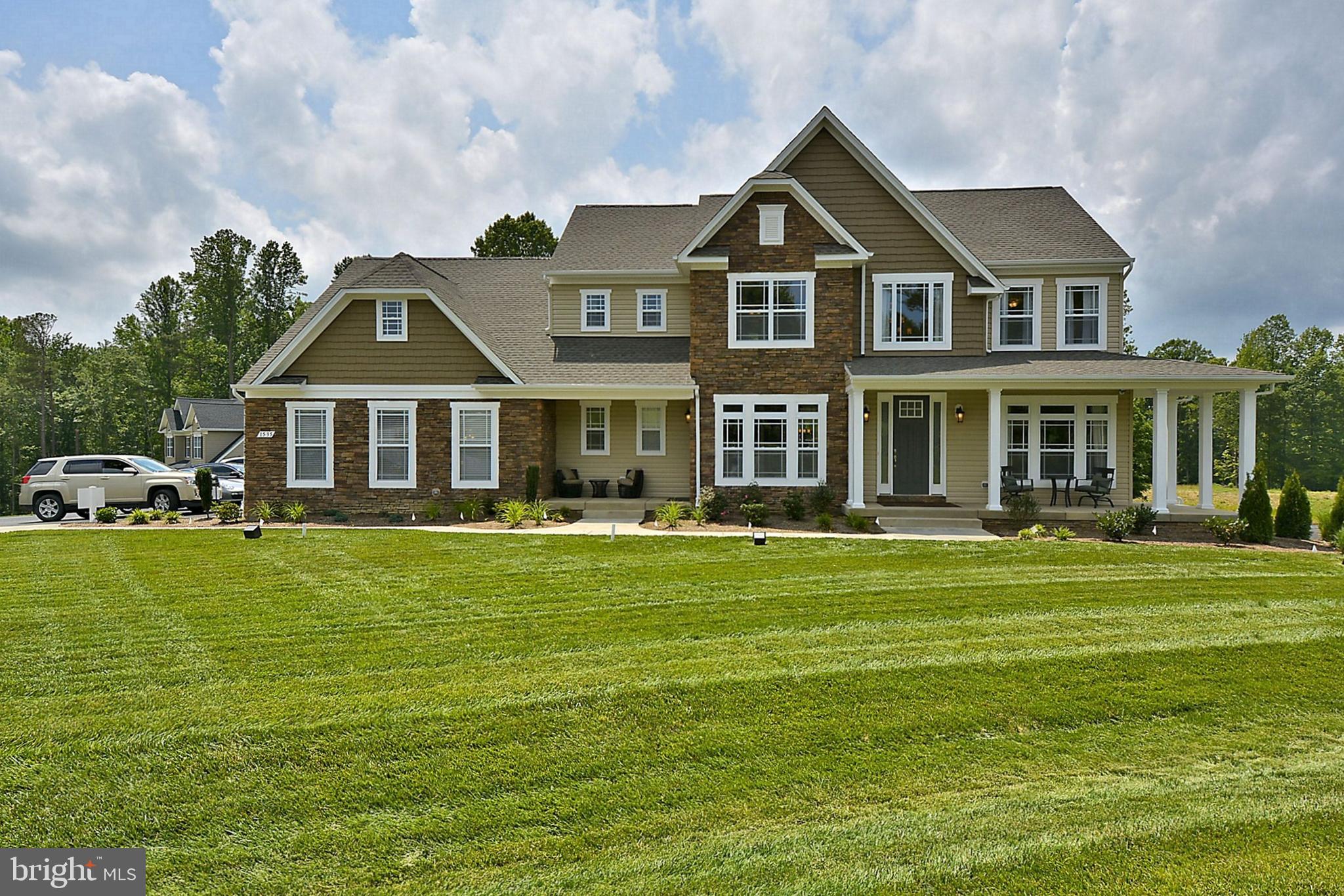 OLIVERS CROSSING - Residential