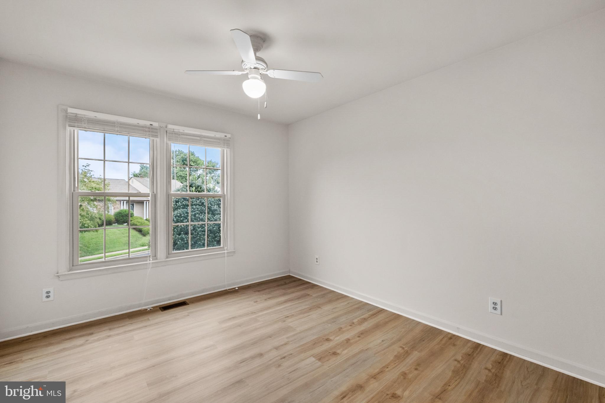 BELLE POND FARM - Residential