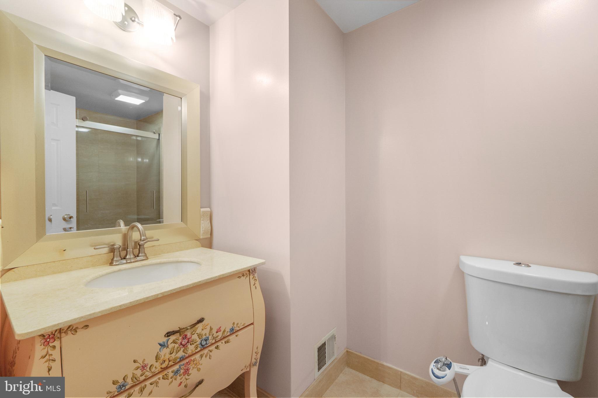 BELLE POND FARM - Residential