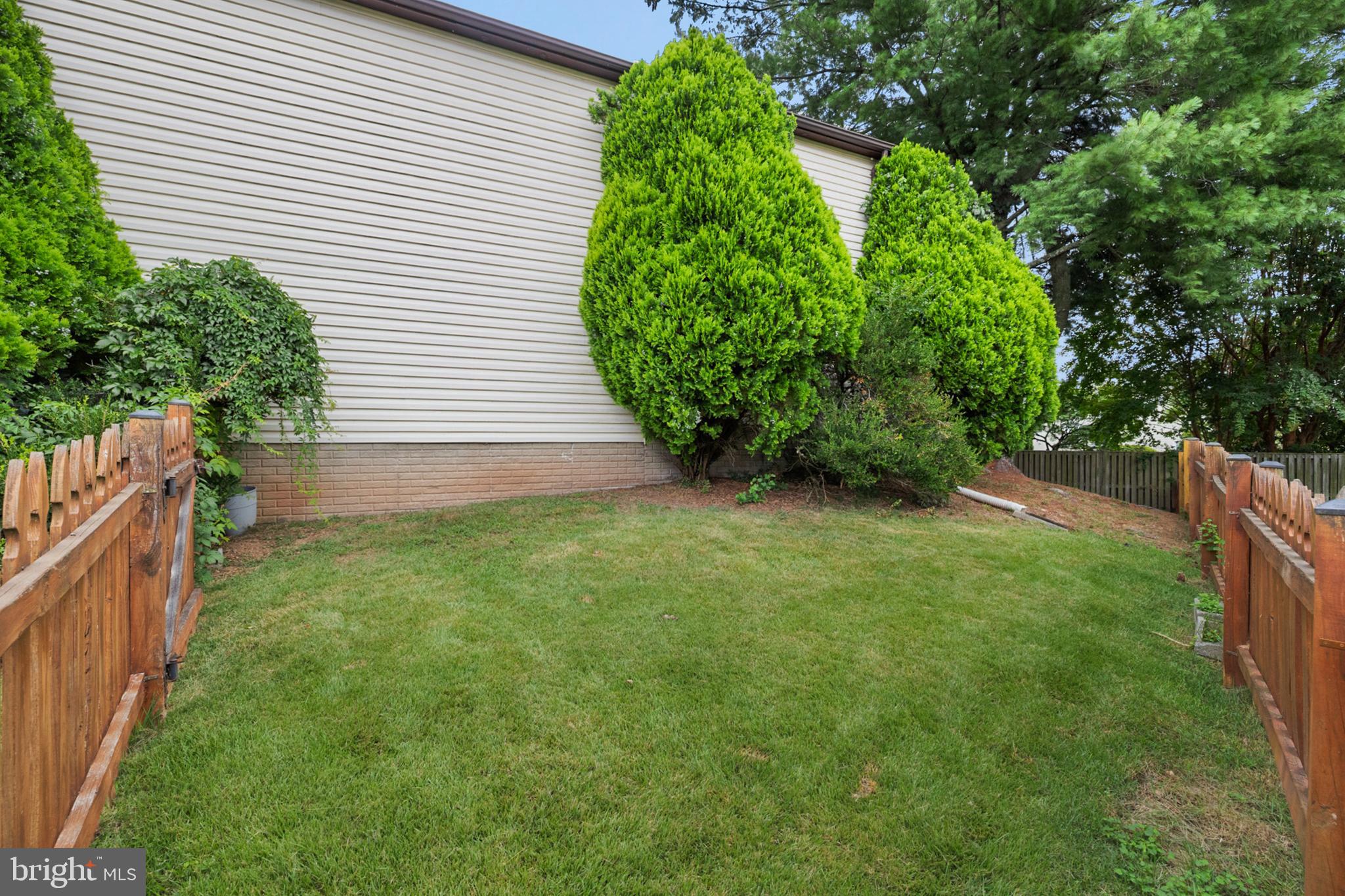 BELLE POND FARM - Residential