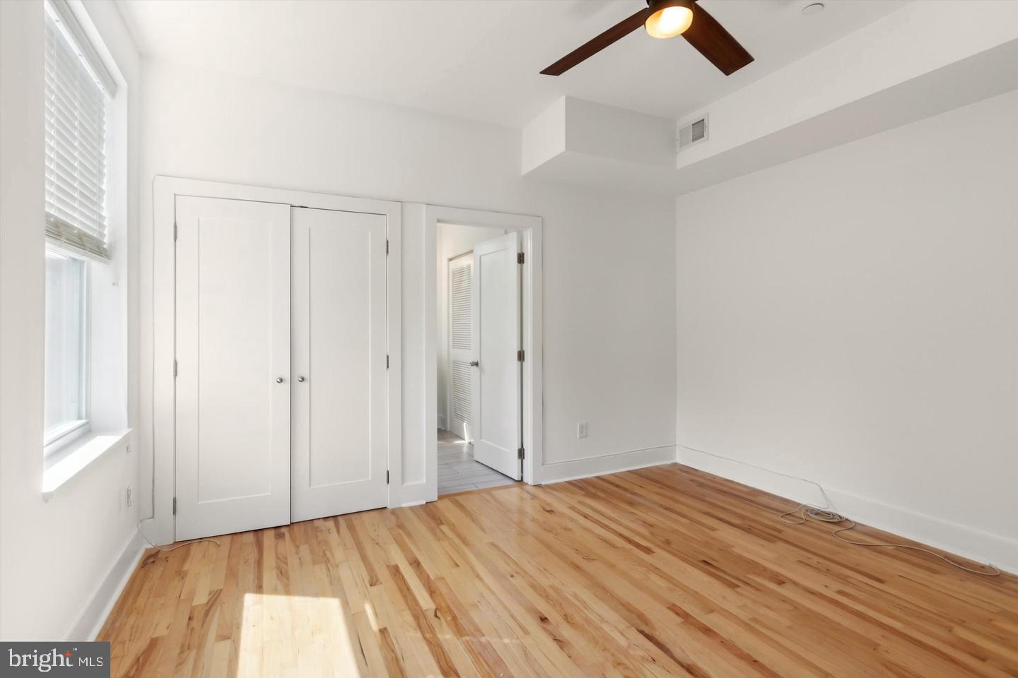 UNIVERSITY CITY - Residential Lease