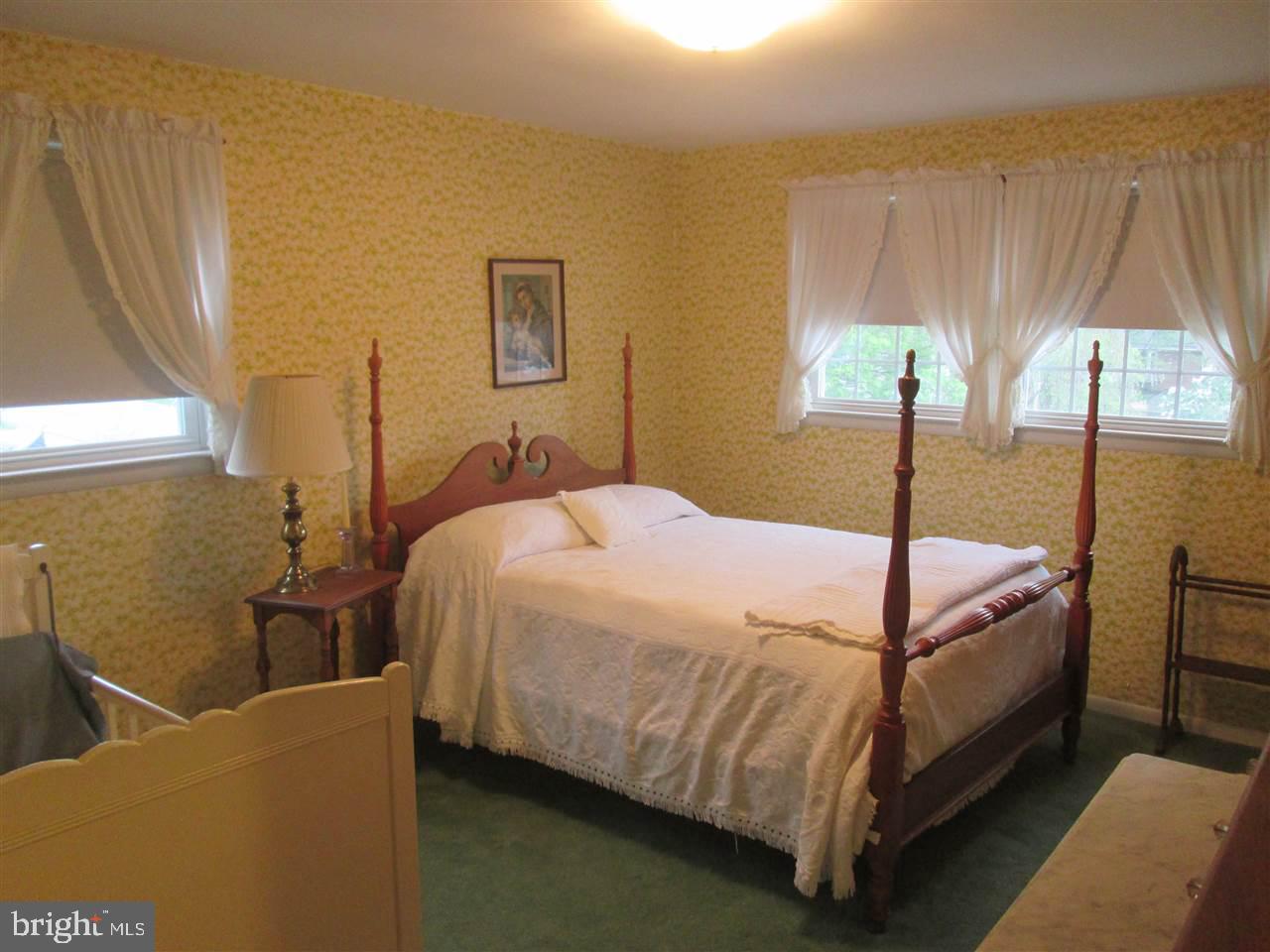 HAINES ACRES - Residential