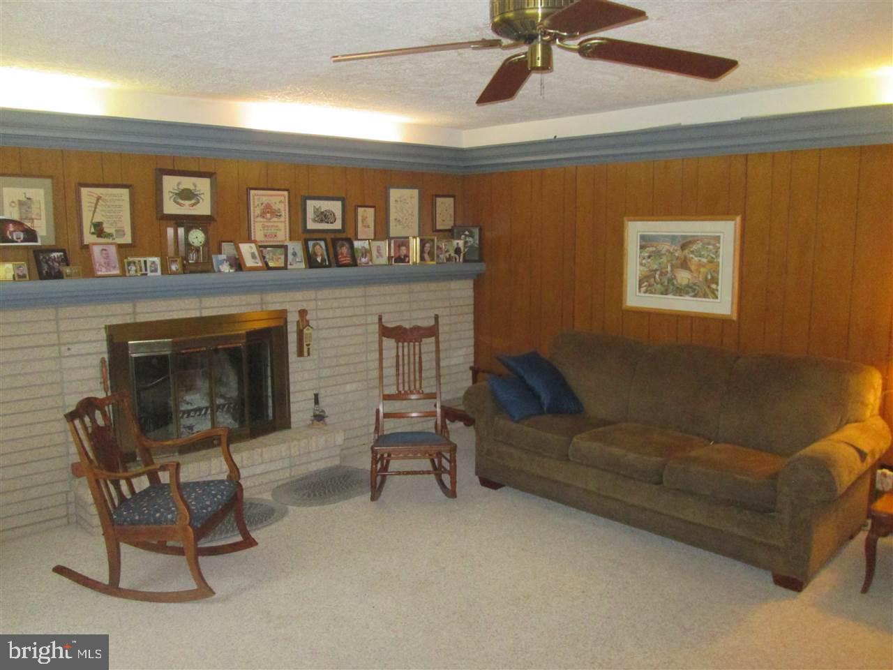 HAINES ACRES - Residential