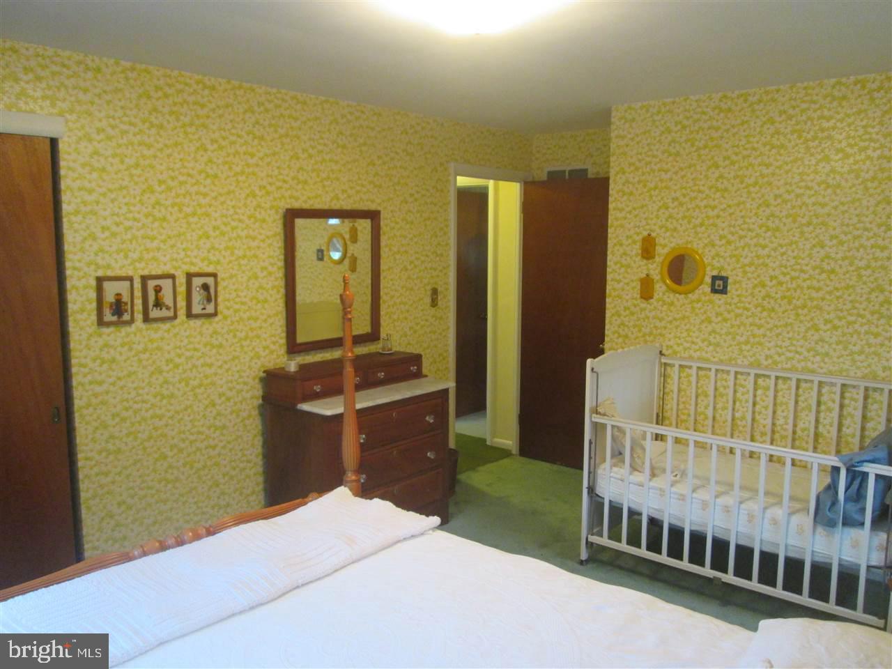 HAINES ACRES - Residential