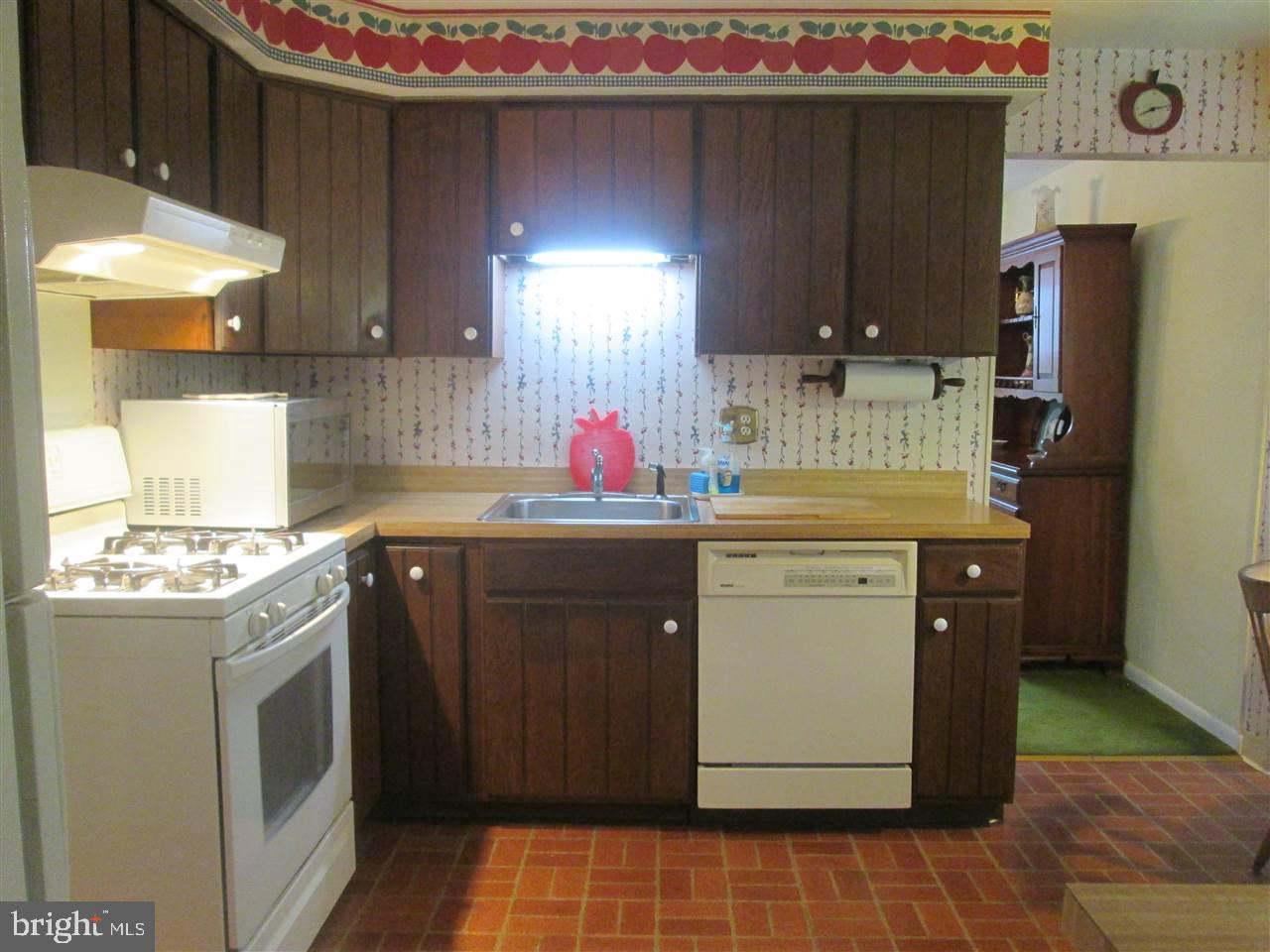 HAINES ACRES - Residential