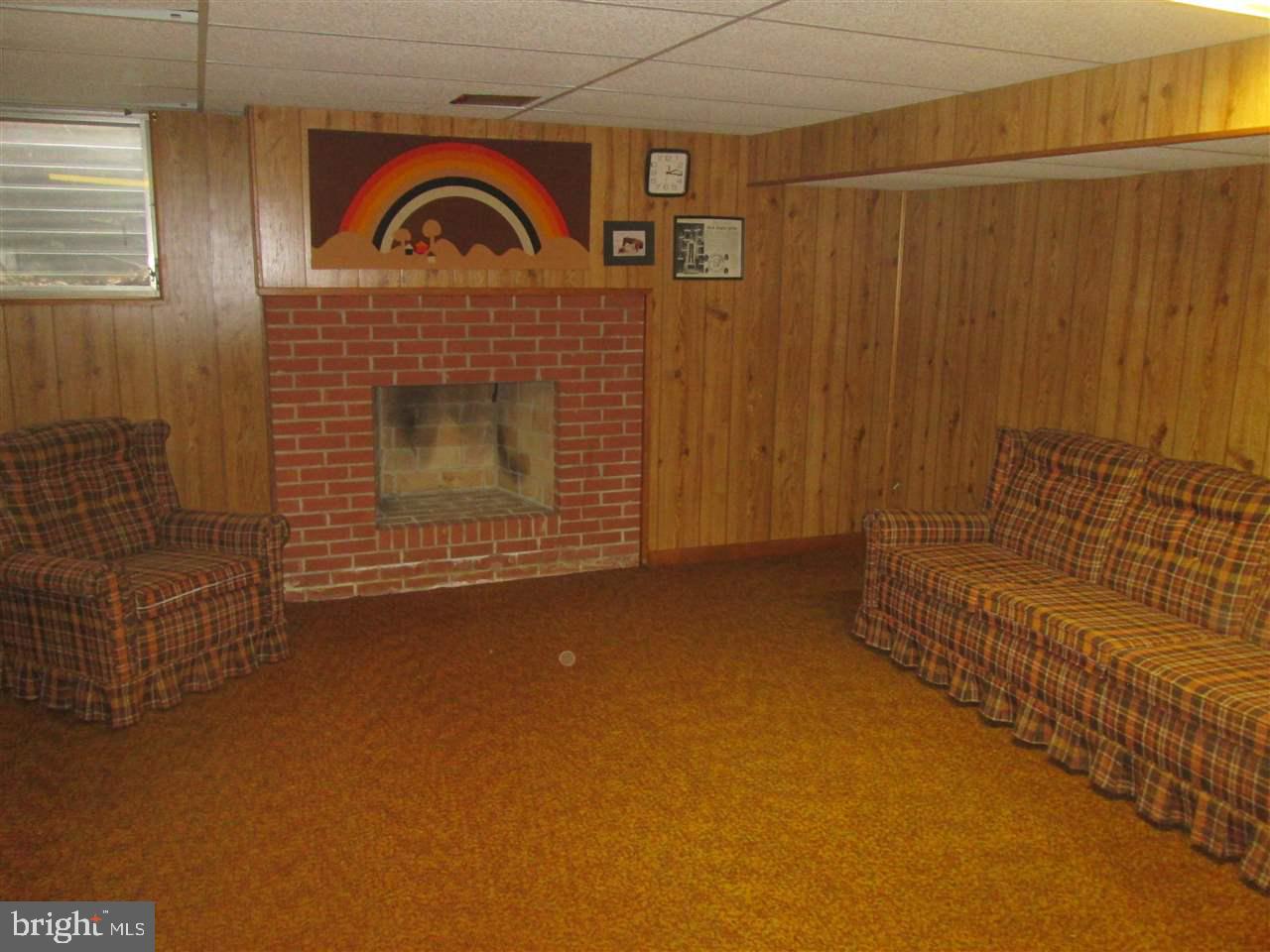 HAINES ACRES - Residential