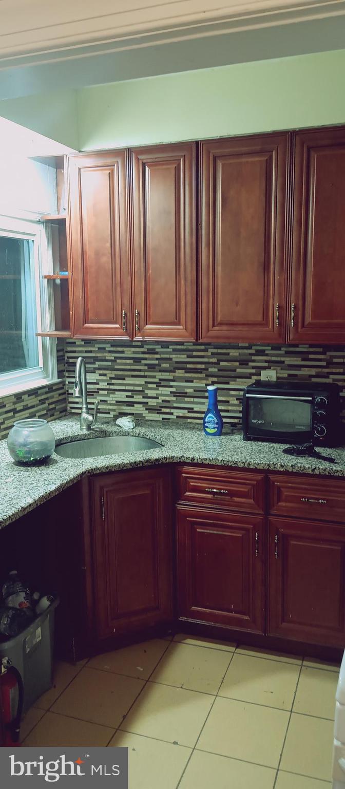 STONEHURST - Residential