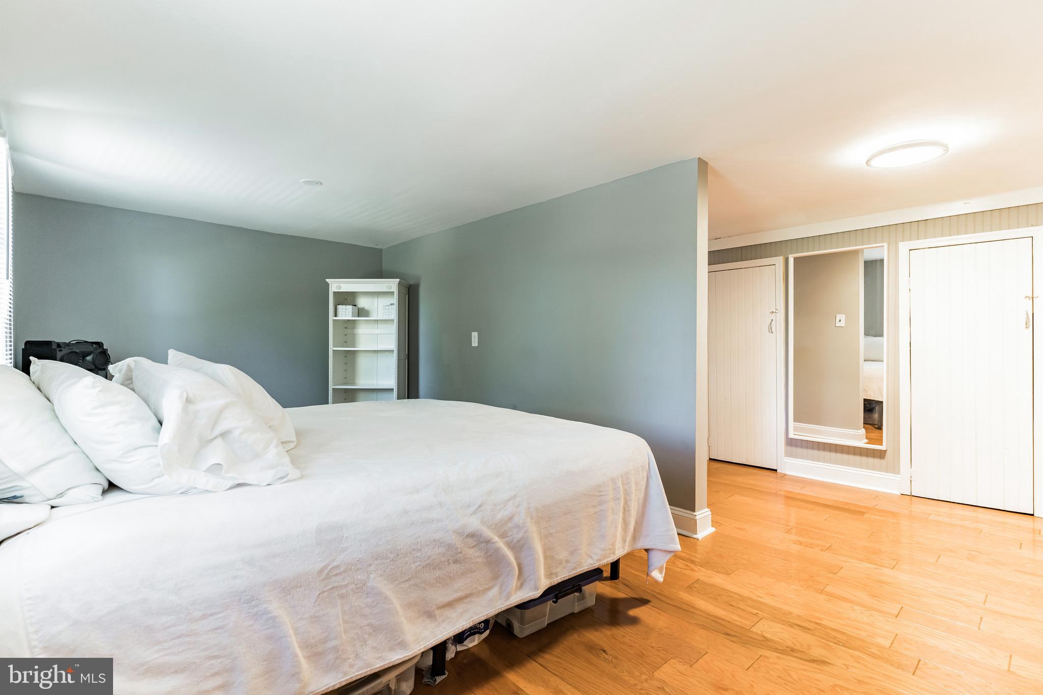 OLE LONGFIELD - Residential