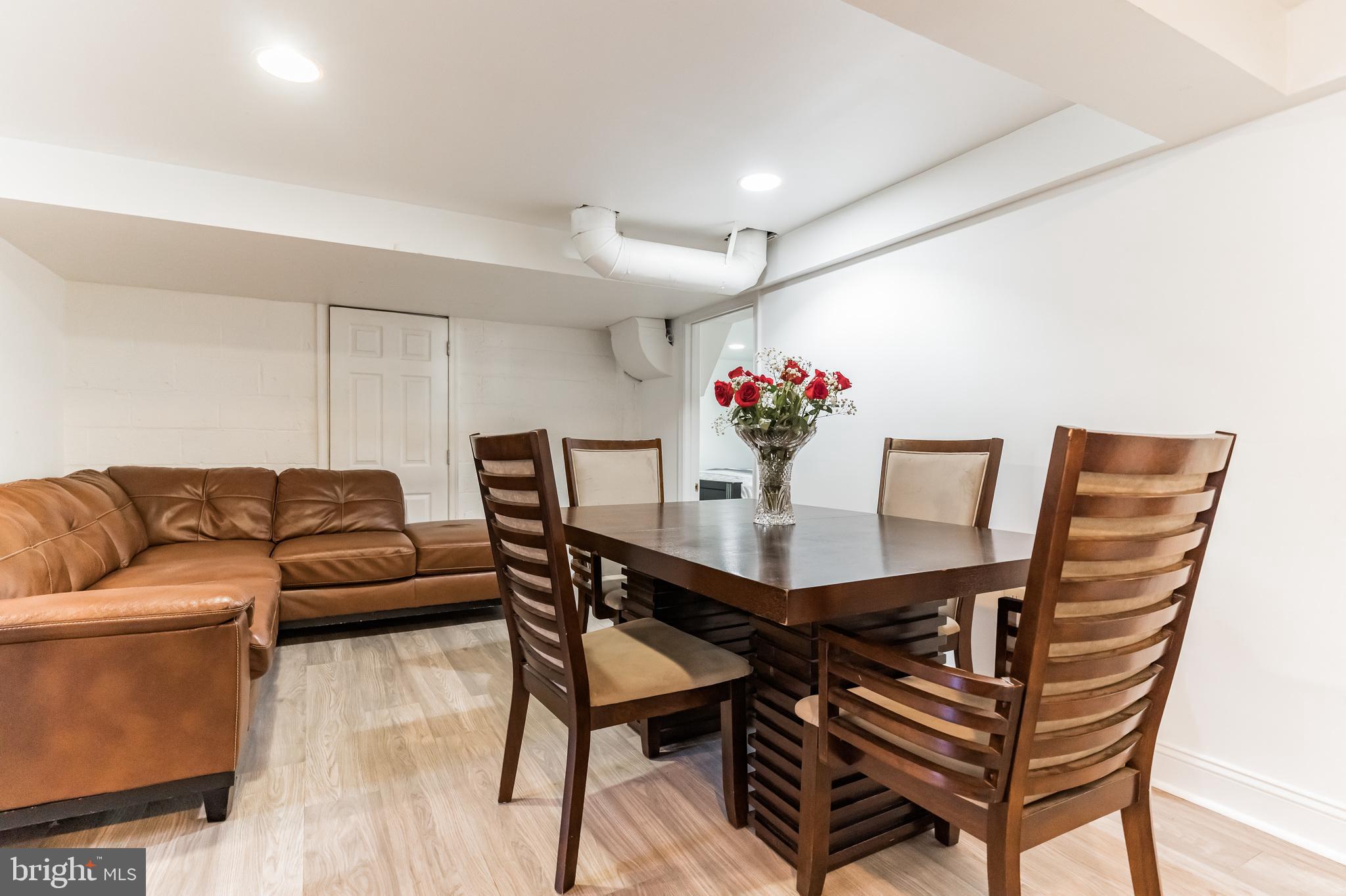 OLE LONGFIELD - Residential