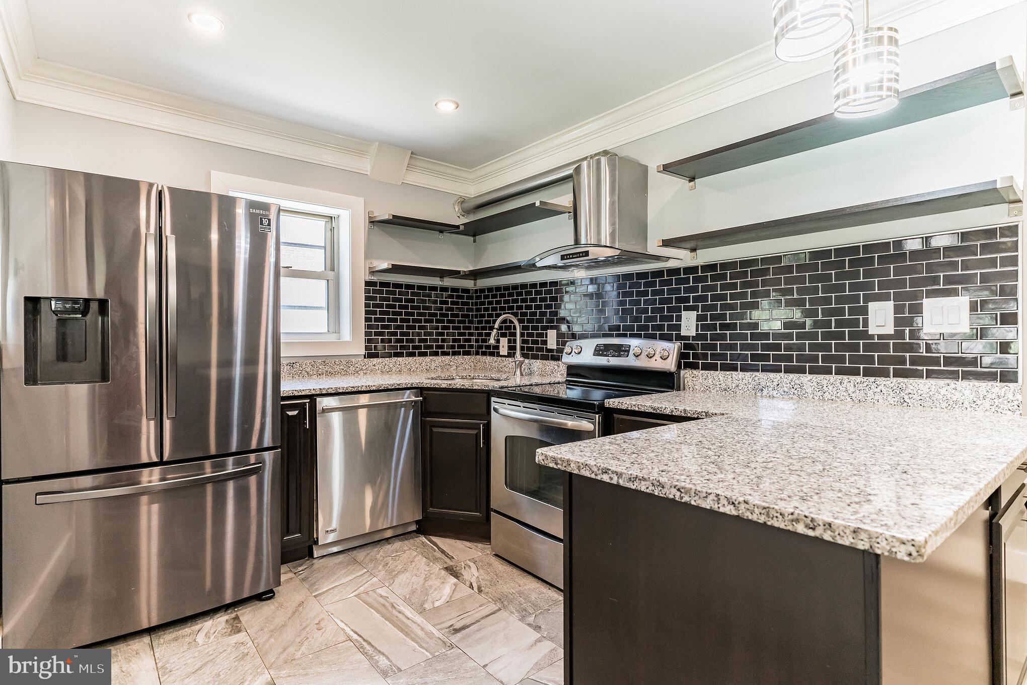 OLE LONGFIELD - Residential