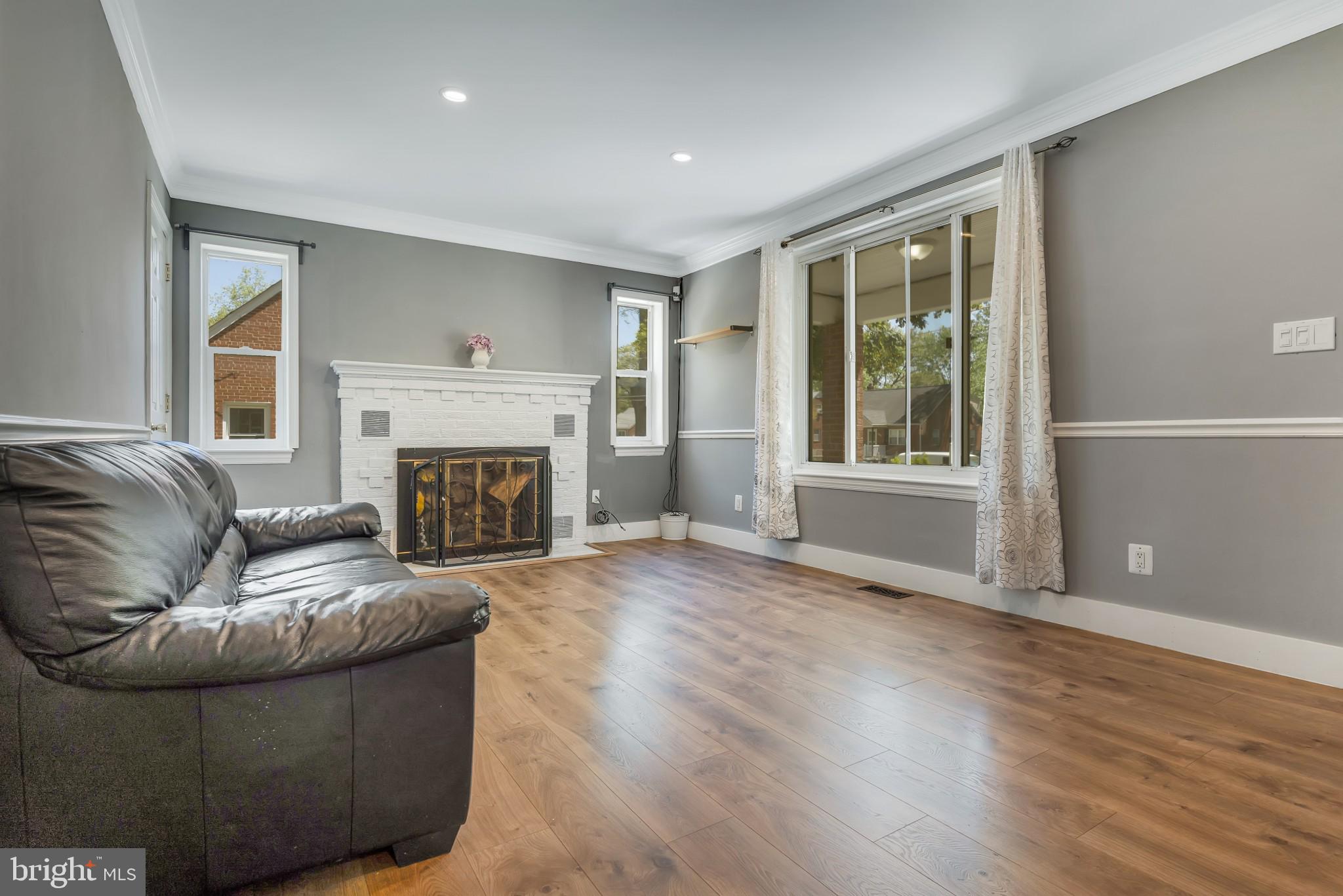 OLE LONGFIELD - Residential