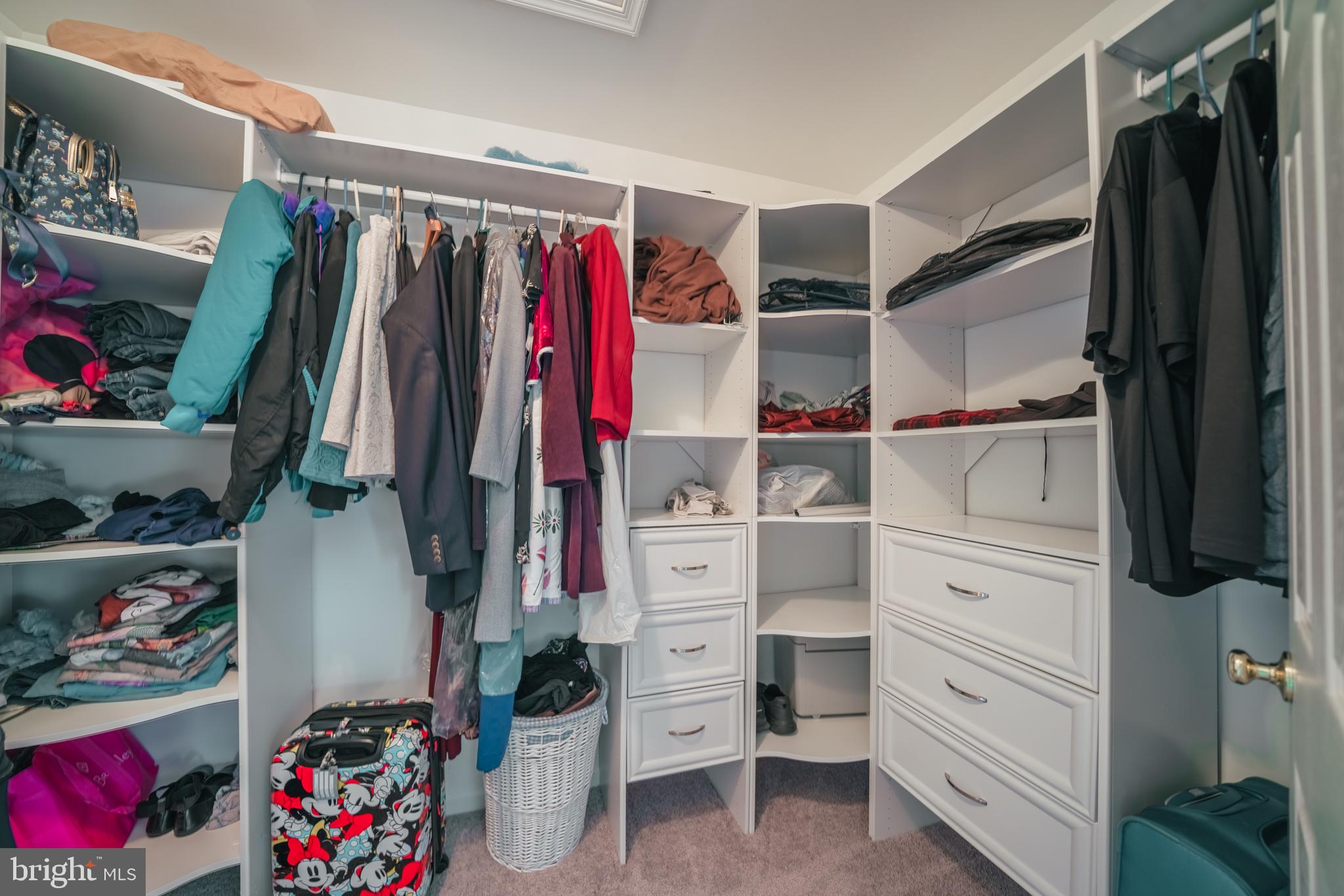 POTOMAC STATION - Residential