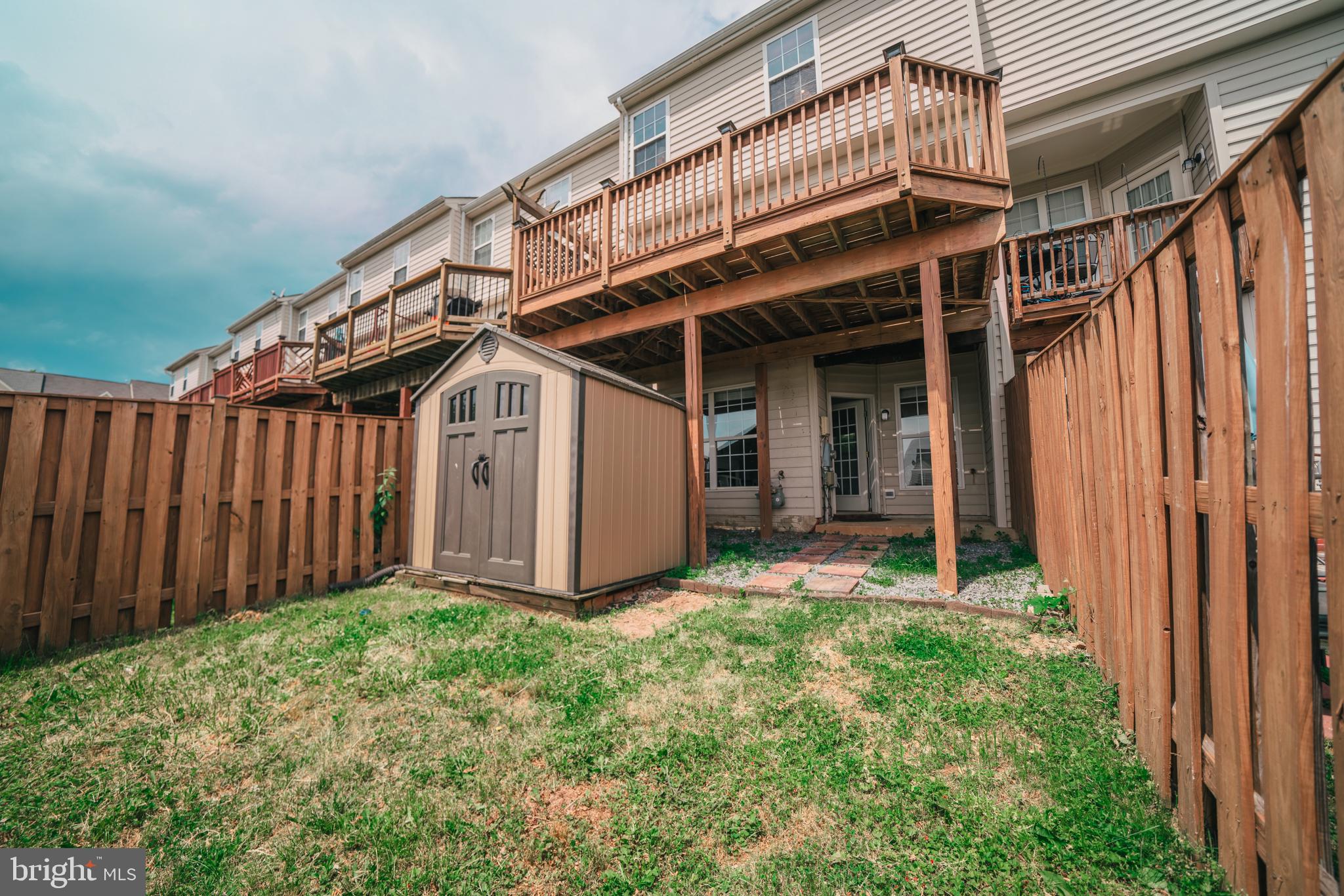 POTOMAC STATION - Residential