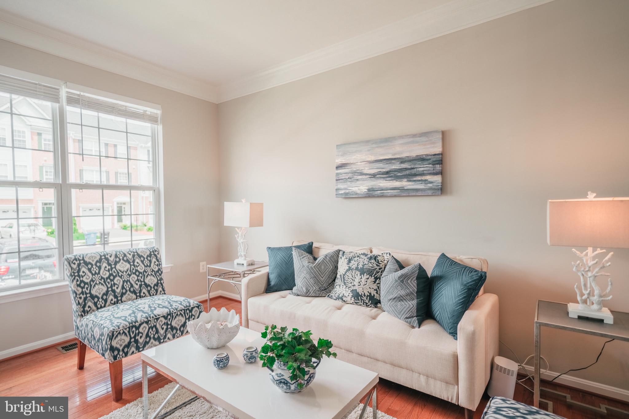 POTOMAC STATION - Residential