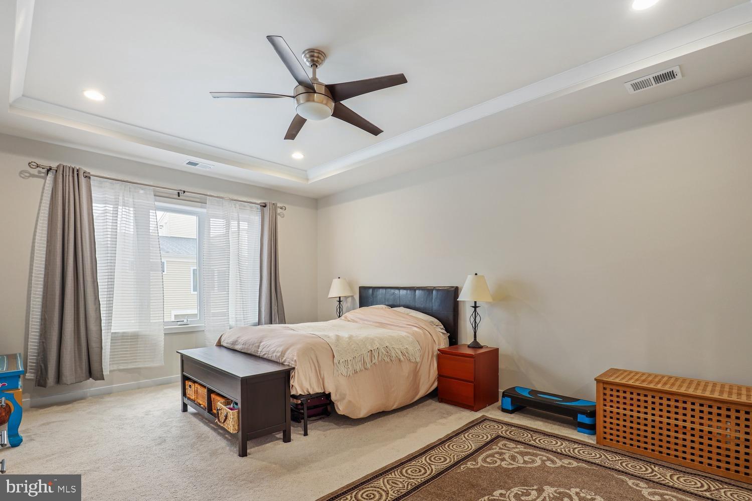 LOUDOUN VALLEY CARLISLE - Residential