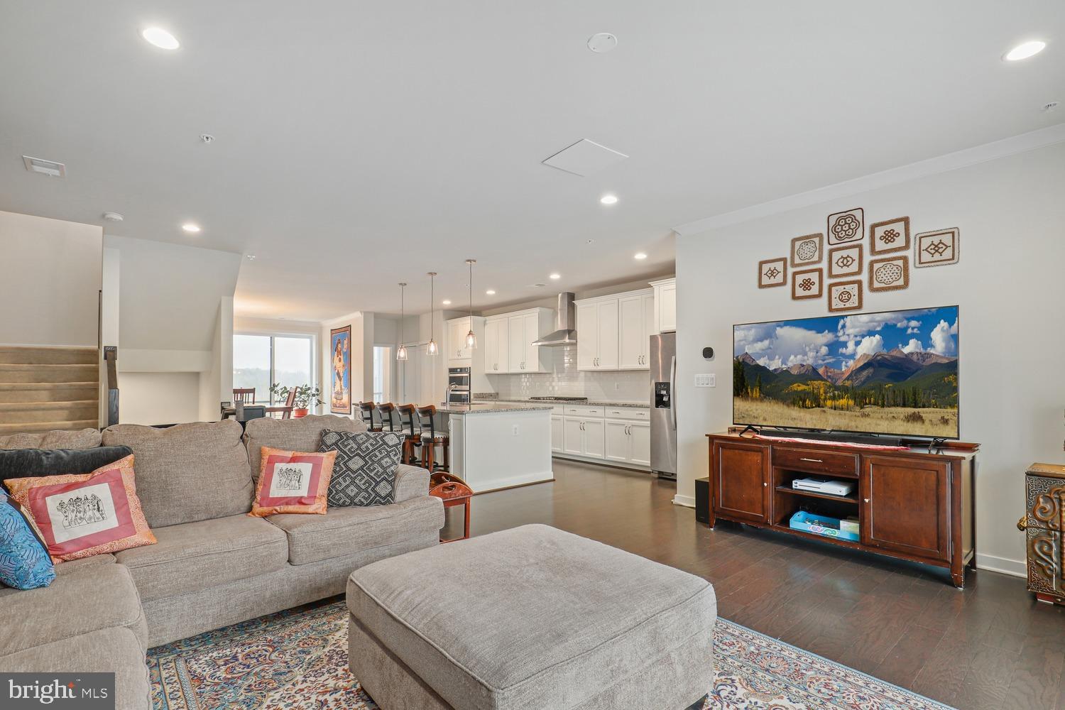 LOUDOUN VALLEY CARLISLE - Residential