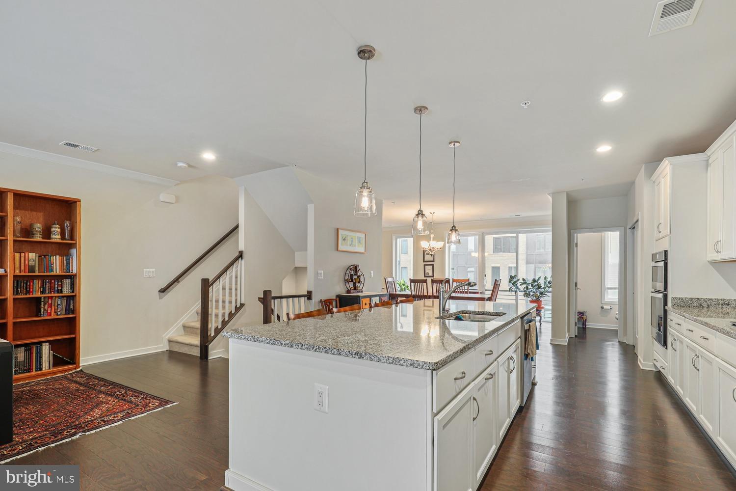 LOUDOUN VALLEY CARLISLE - Residential